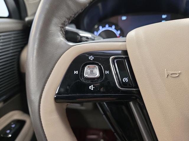 2022 Lincoln Corsair - $35,999
