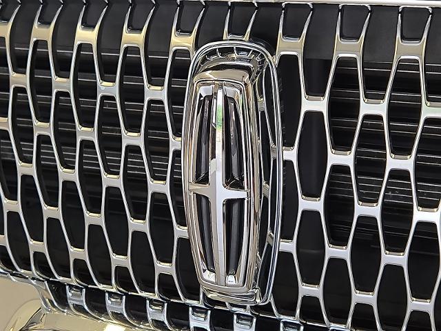 2022 Lincoln Corsair - $35,999