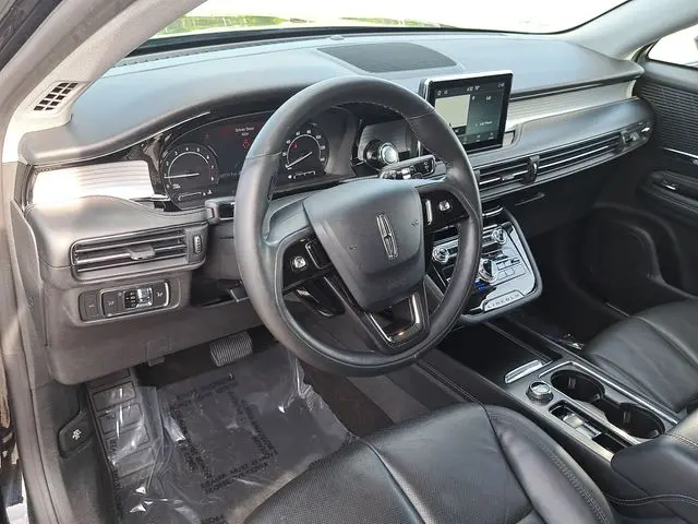 2022 Lincoln Corsair - $23,980
