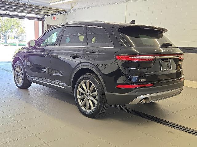 2022 Lincoln Corsair - $33,999