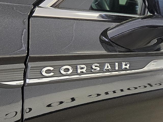 2022 Lincoln Corsair - $33,999