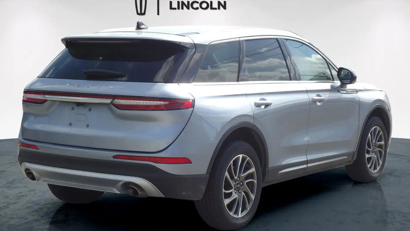 2022 Lincoln Corsair Standard