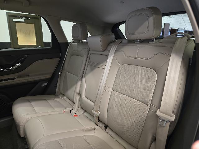 2022 Lincoln Corsair - $31,399
