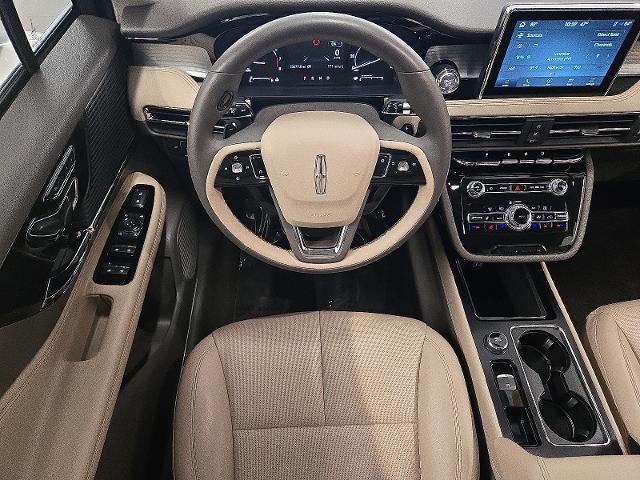 2022 Lincoln Corsair - $31,399
