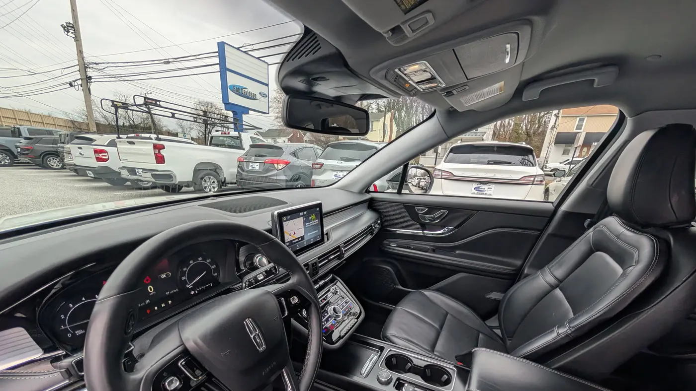 2022 Lincoln Corsair Standard