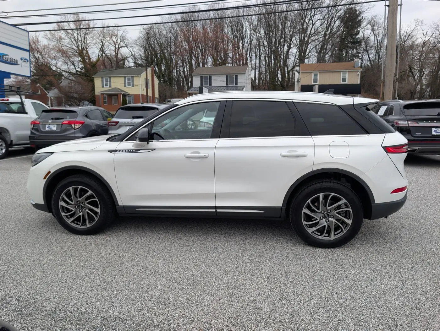 2022 Lincoln Corsair - $23,000
