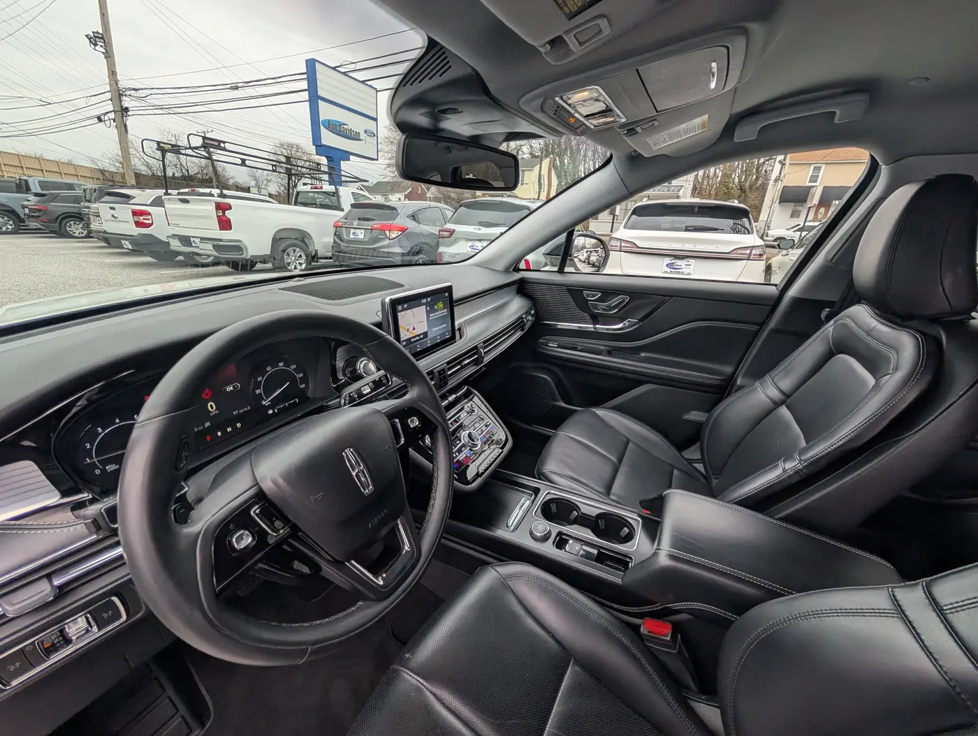 2022 Lincoln Corsair - $23,000