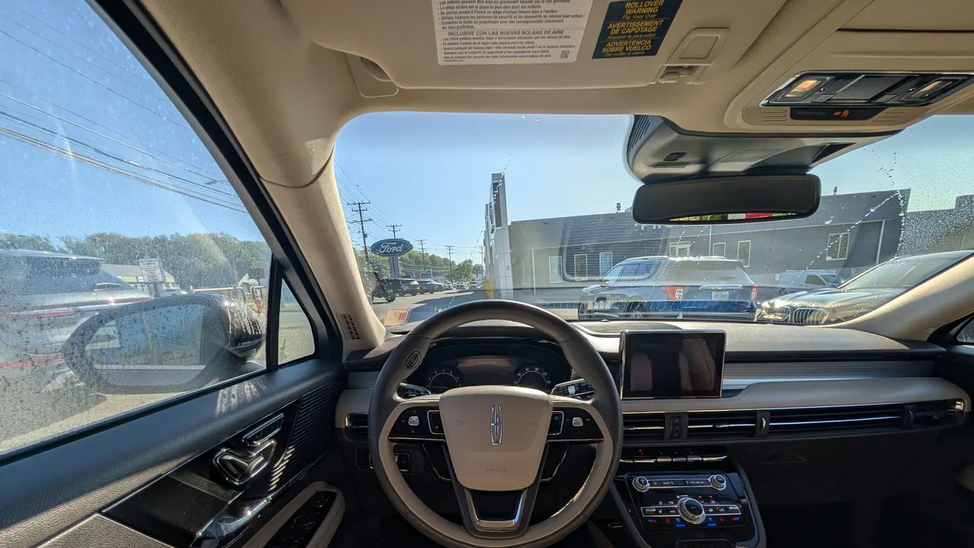 2022 Lincoln Corsair Standard