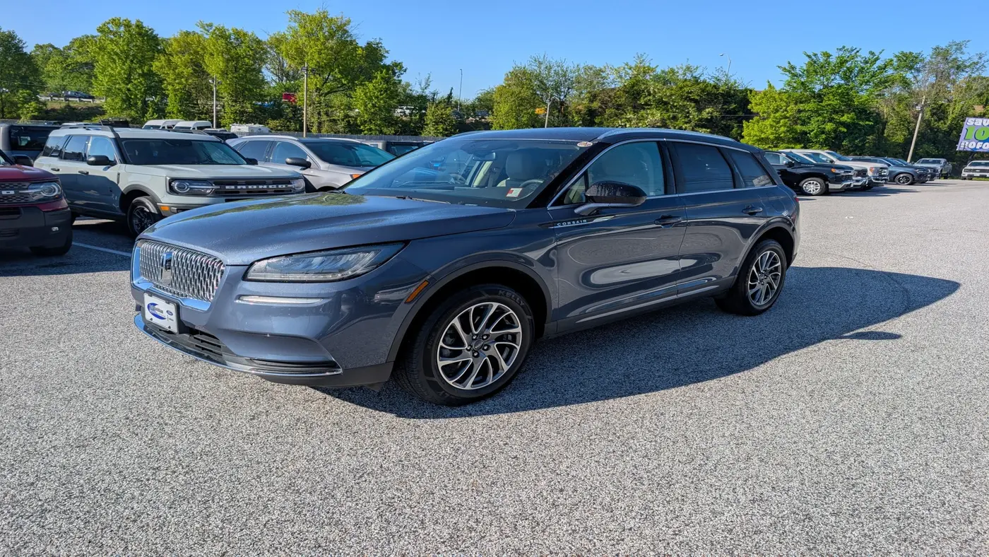 2022 Lincoln Corsair Standard