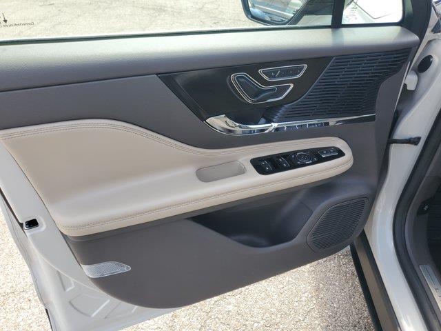 2022 Lincoln Corsair - $29,995