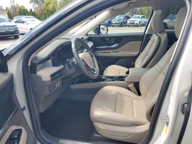 2022 Lincoln Corsair - $29,995