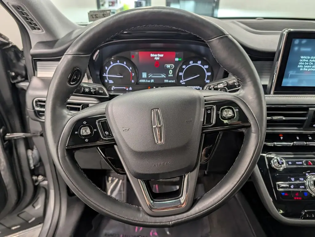 2022 Lincoln Corsair - $25,293
