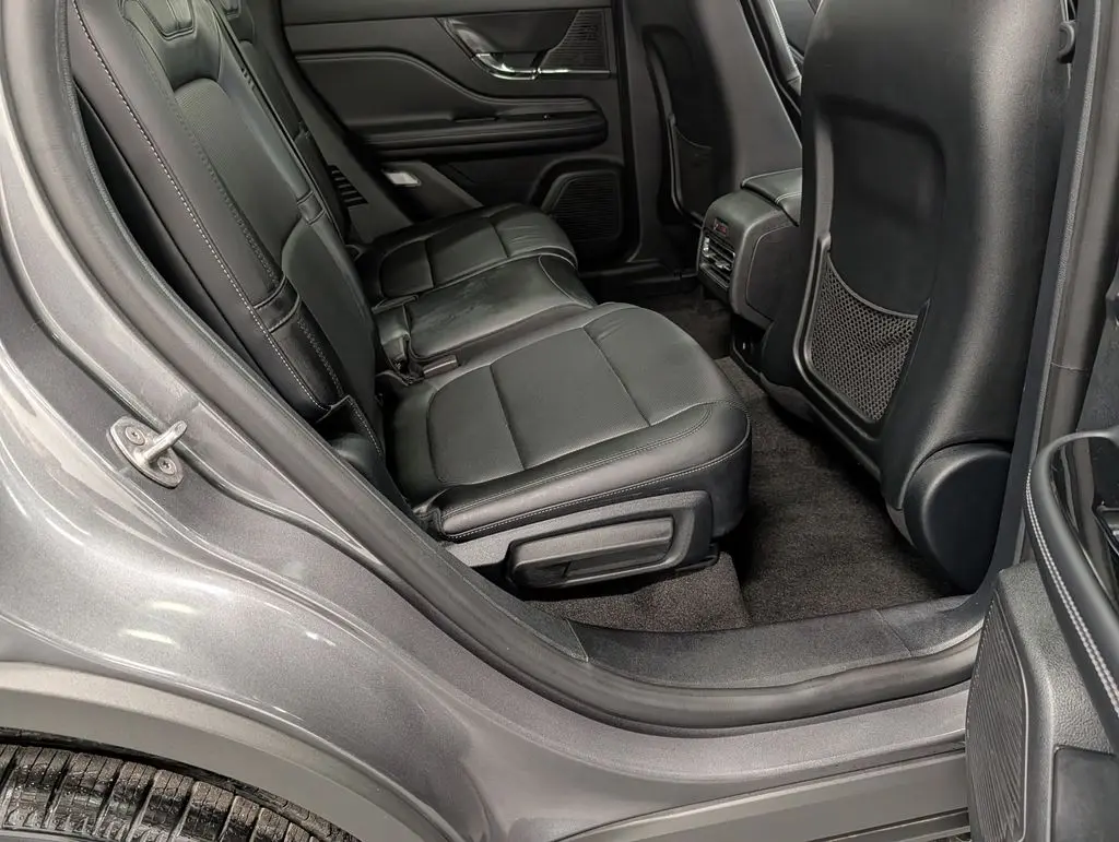 2022 Lincoln Corsair - $25,293