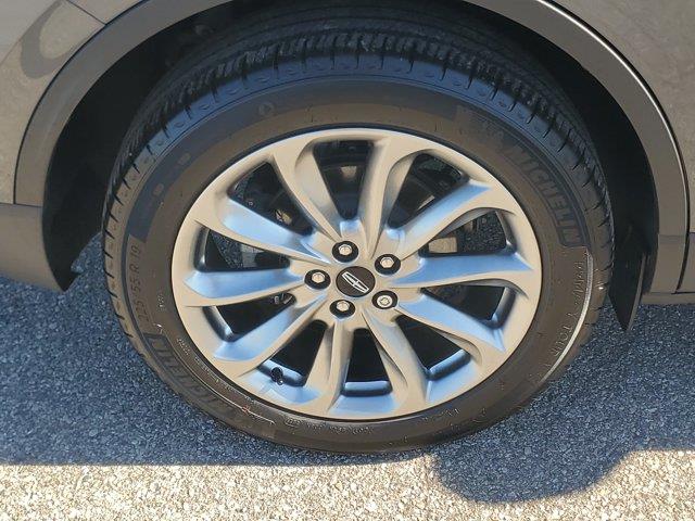 2022 Lincoln Corsair - $29,995