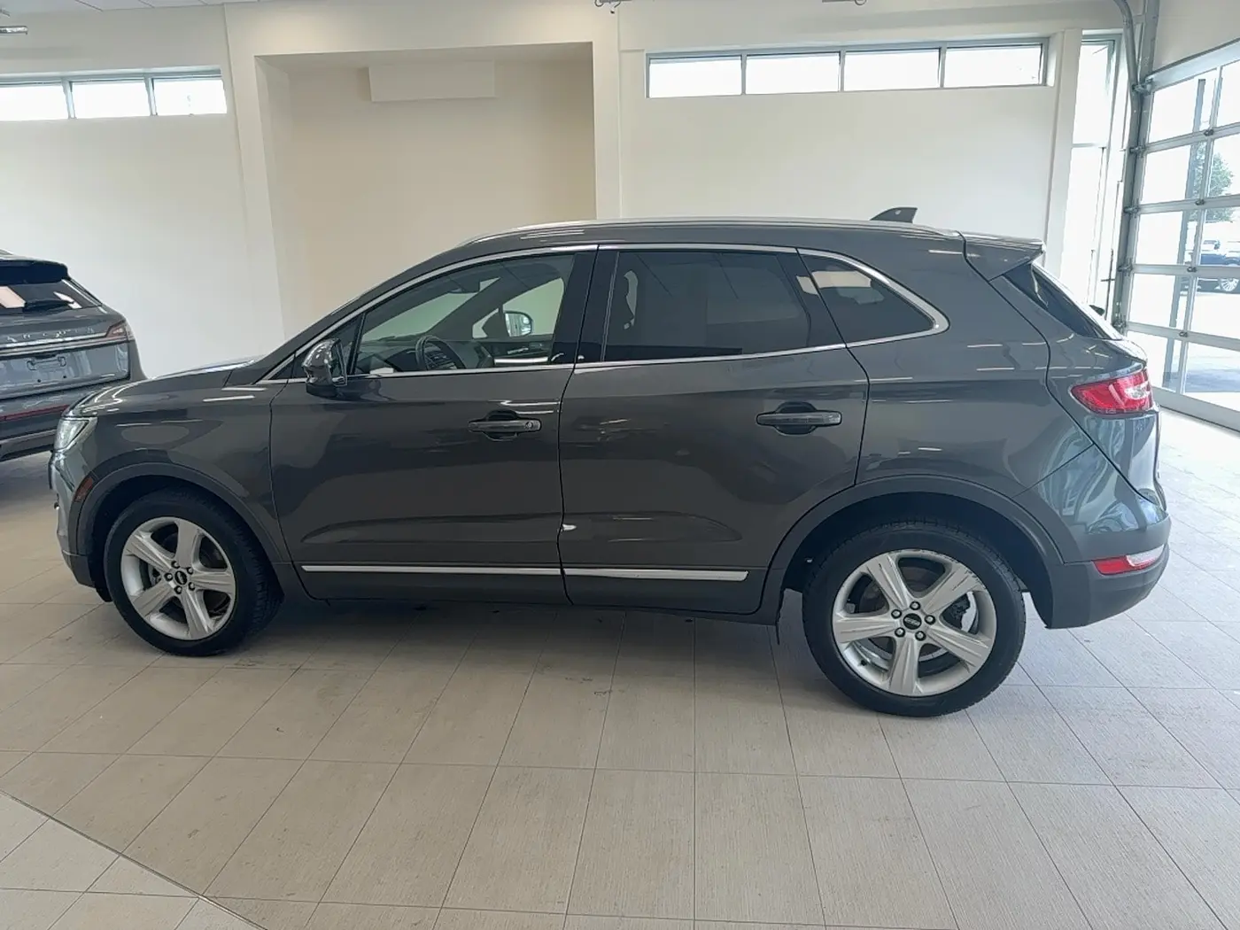 2018 Lincoln MKC - $13,200