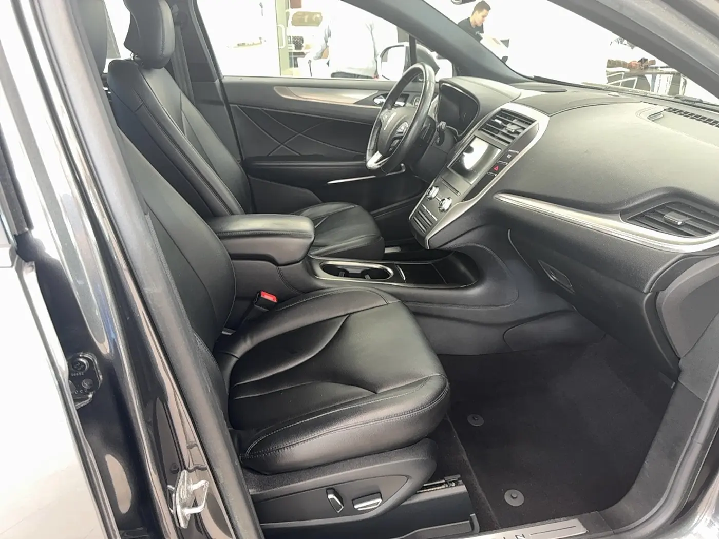 2018 Lincoln MKC - $13,200