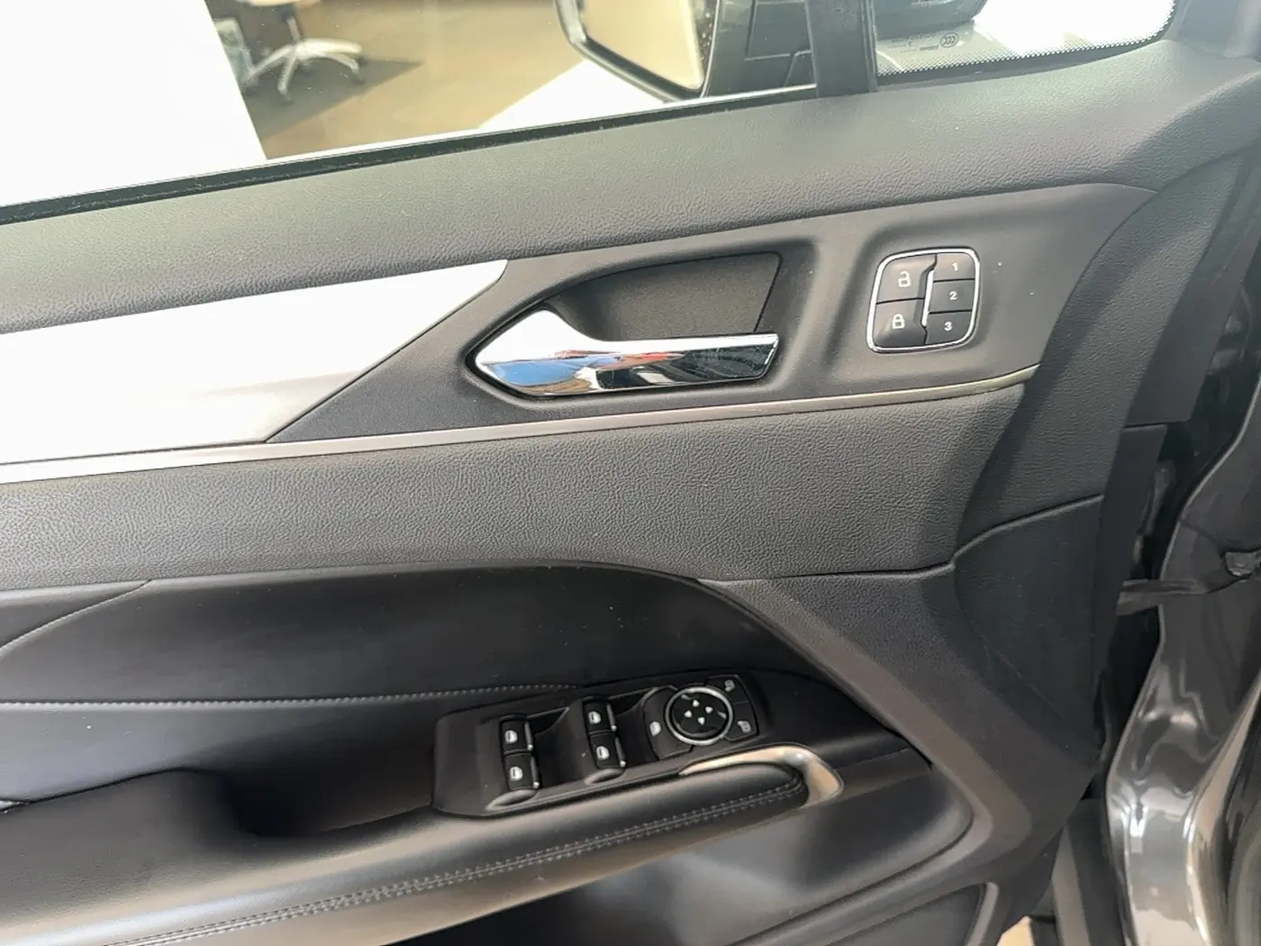 2018 Lincoln MKC - $13,200