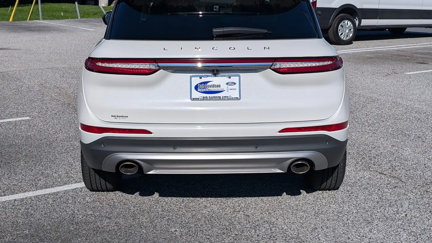 2022 Lincoln Corsair Standard