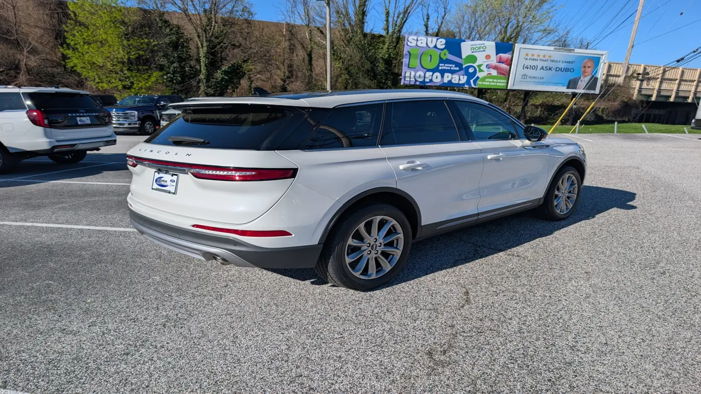 2022 Lincoln Corsair Standard