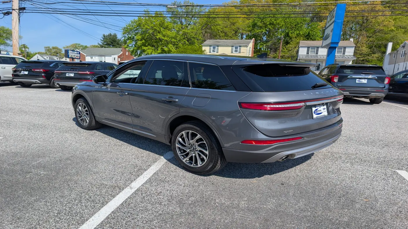 2022 Lincoln Corsair Standard