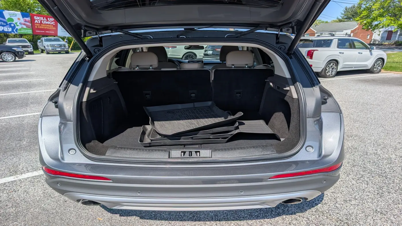 2022 Lincoln Corsair Standard