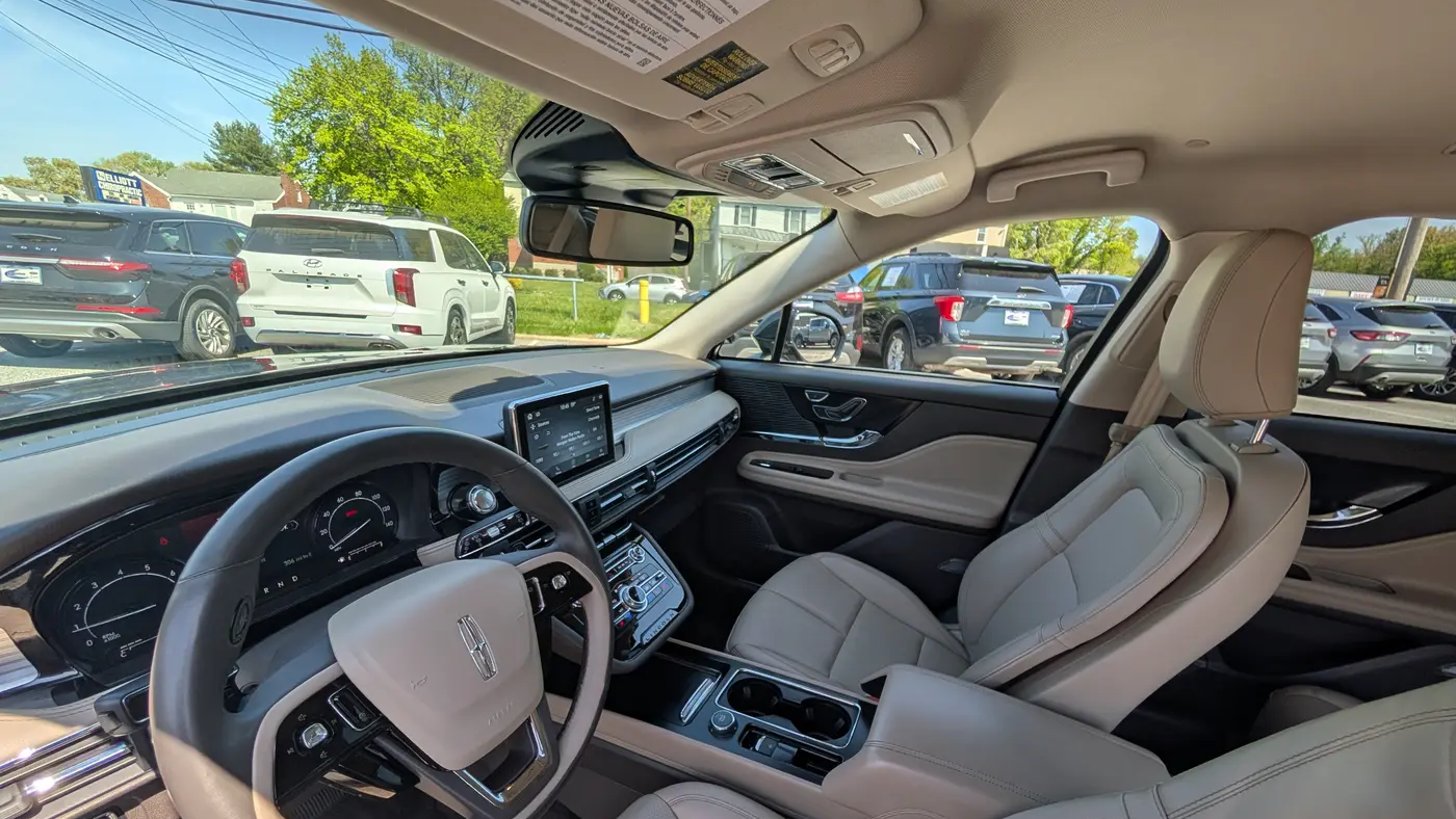 2022 Lincoln Corsair Standard