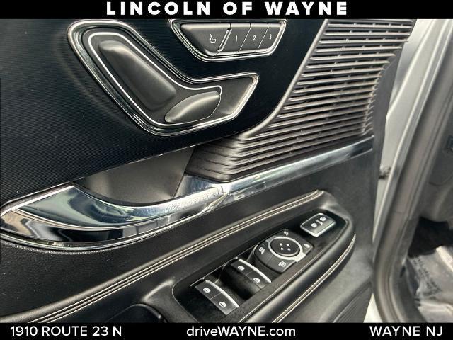 2022 Lincoln Corsair - $27,998
