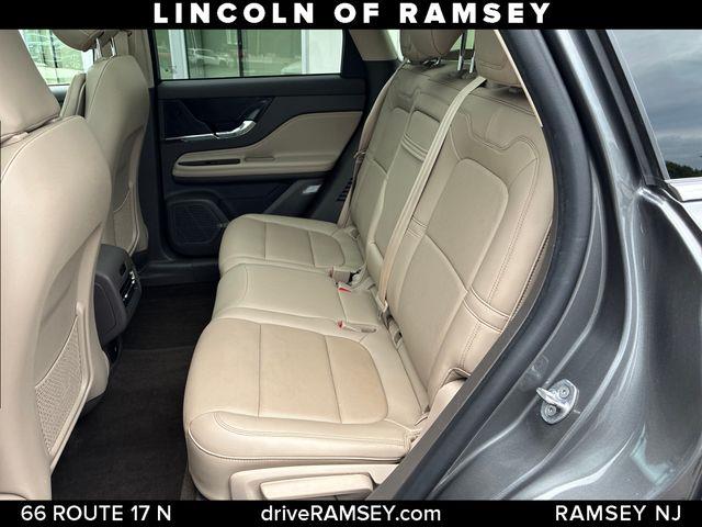 2022 Lincoln Corsair - $27,429
