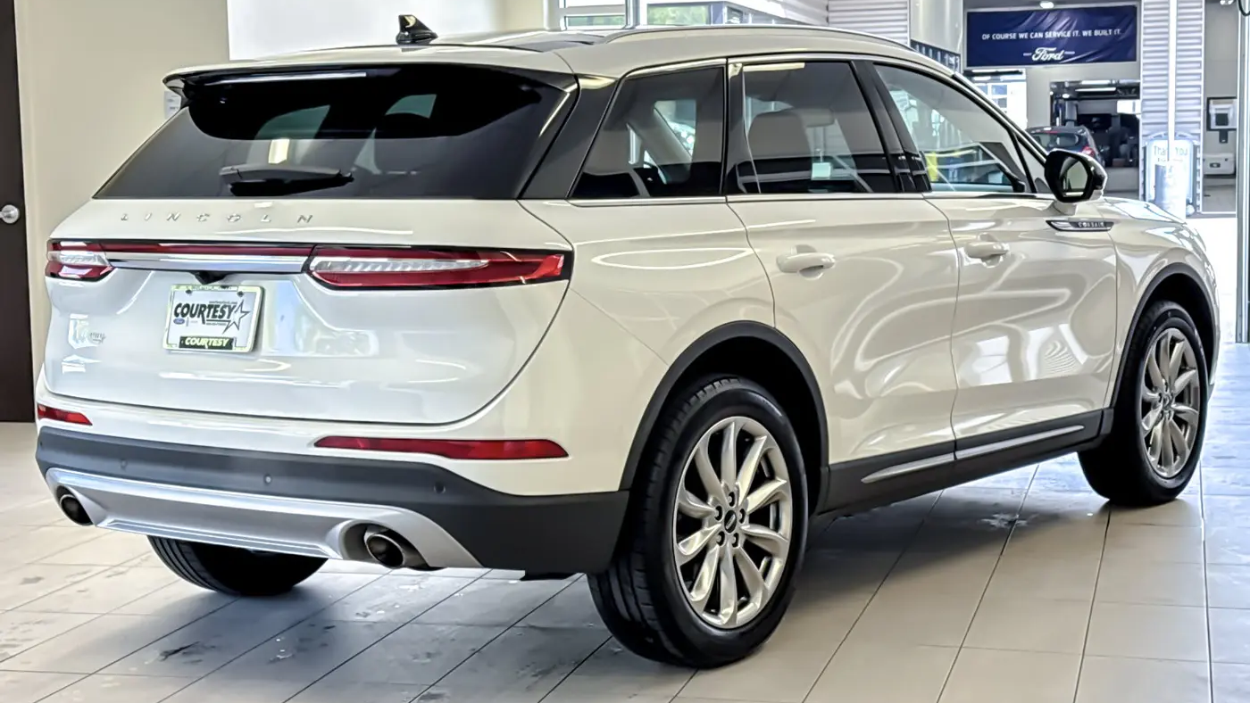 2022 Lincoln Corsair Standard