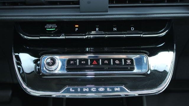 2023 Lincoln Corsair Standard