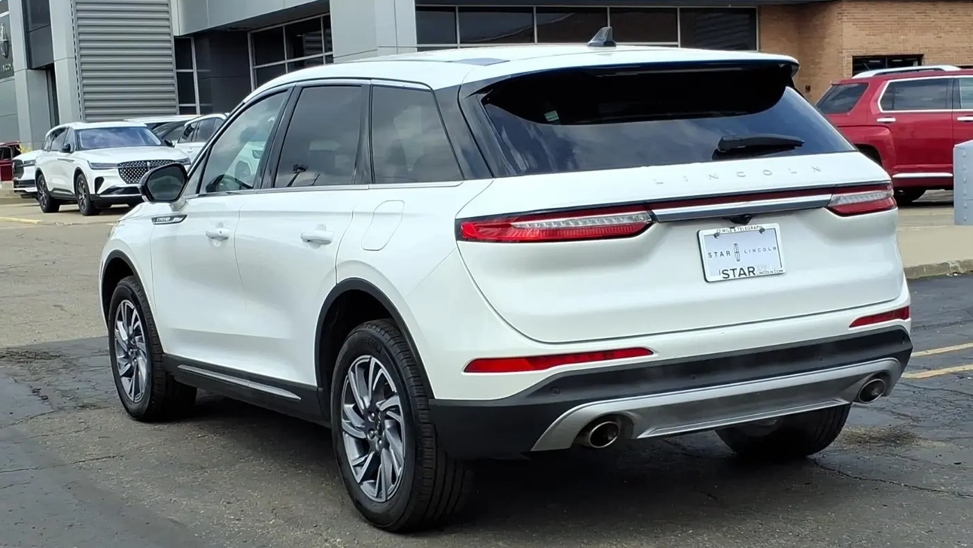 2023 Lincoln Corsair Standard