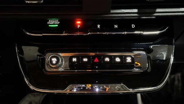 2025 Lincoln Corsair Premiere