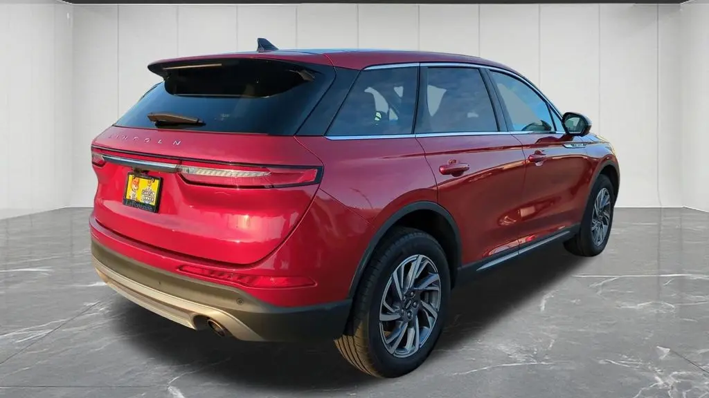 2023 Lincoln Corsair Standard
