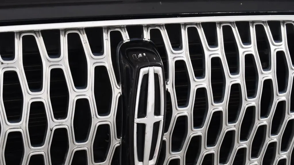 2023 Lincoln Corsair Standard
