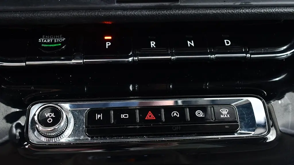 2023 Lincoln Corsair Standard