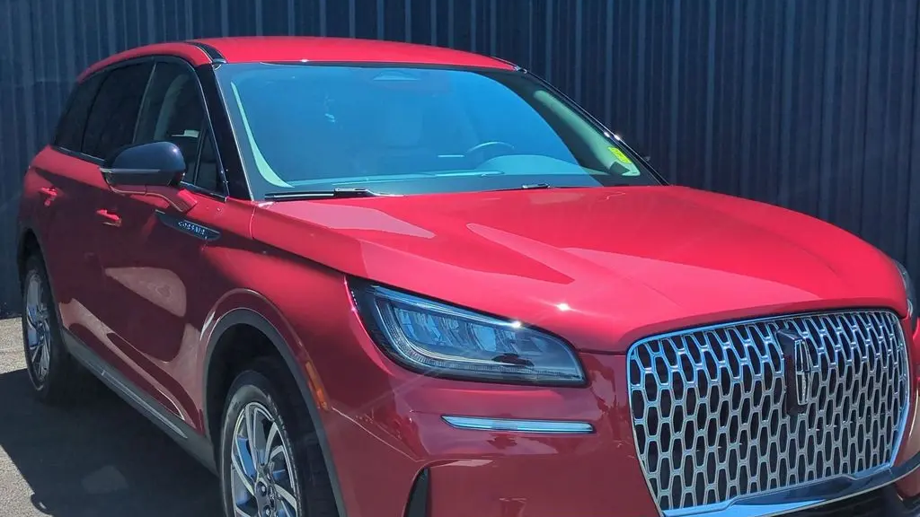 2025 Lincoln Corsair Premiere