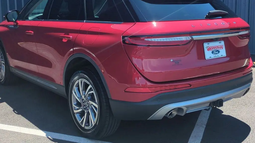 2025 Lincoln Corsair Premiere