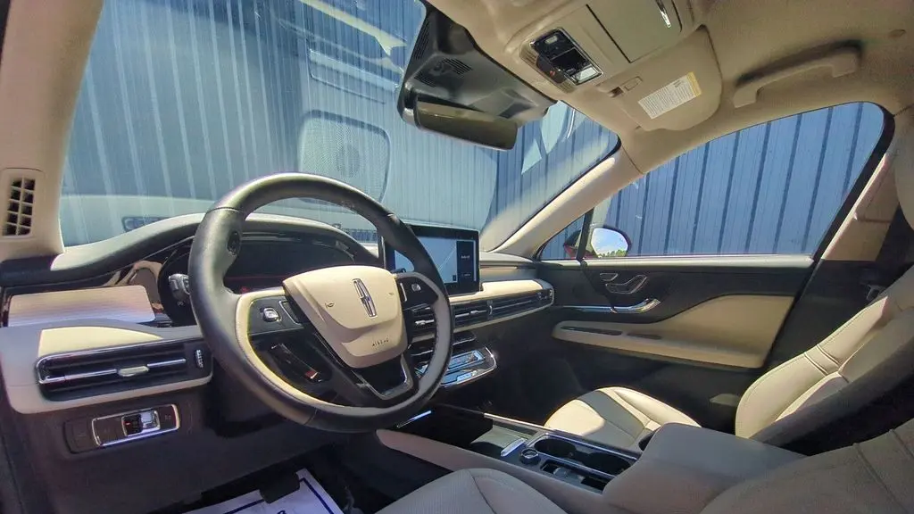 2025 Lincoln Corsair Premiere