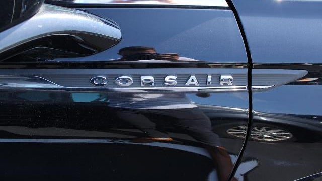 2025 Lincoln Corsair Premiere