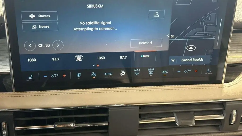 2023 Lincoln Corsair Standard