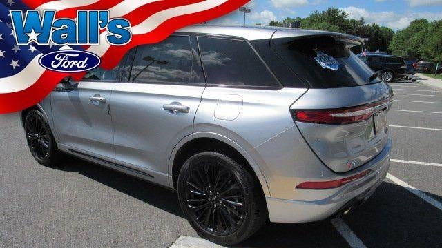 2023 Lincoln Corsair Standard