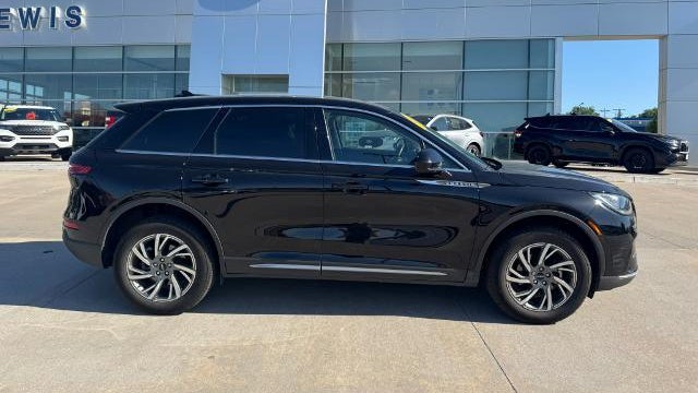 2024 Lincoln Corsair Premiere