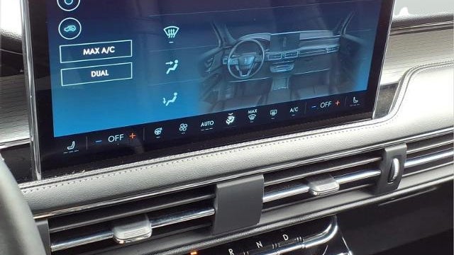 2024 Lincoln Corsair Premiere