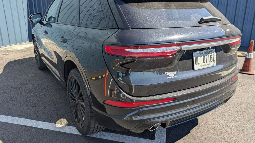2025 Lincoln Corsair Premiere