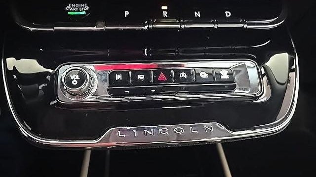 2025 Lincoln Corsair Premiere