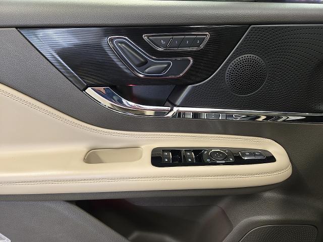 2023 Lincoln Corsair - $34,999