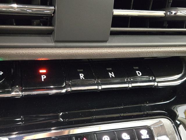 2023 Lincoln Corsair - $34,999