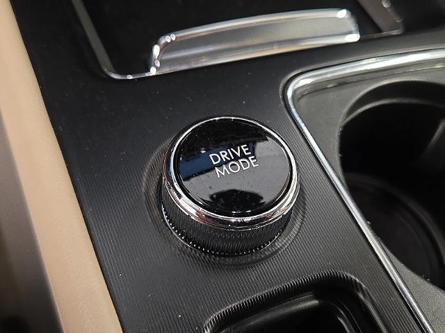2023 Lincoln Corsair - $34,999