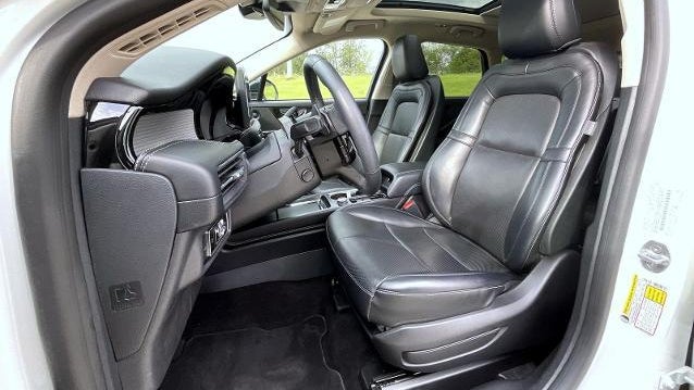 2023 Lincoln Corsair Standard