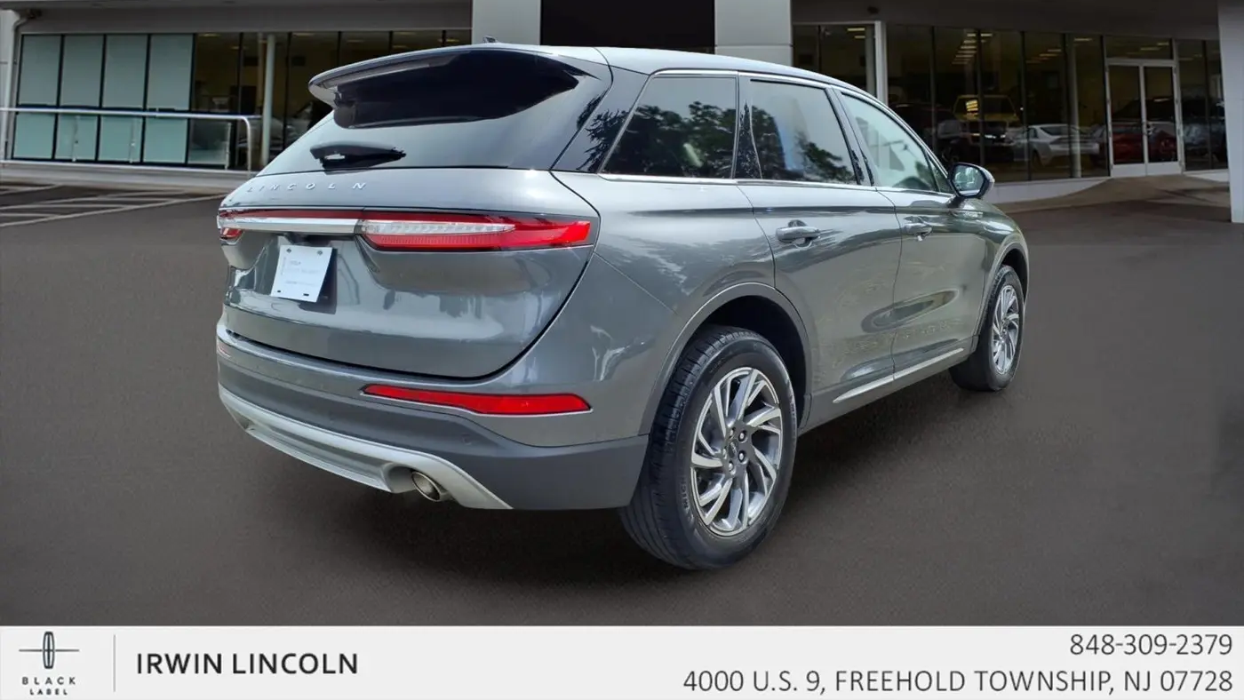 2023 Lincoln Corsair Standard